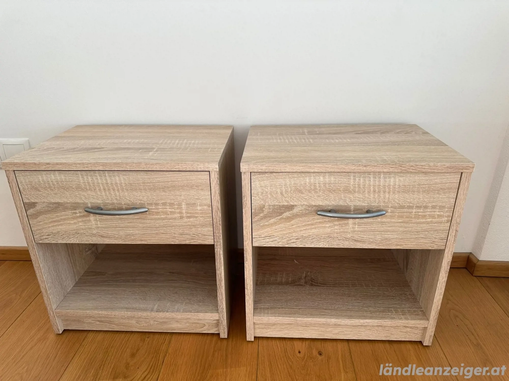 Nachtkästchen neuwertig 