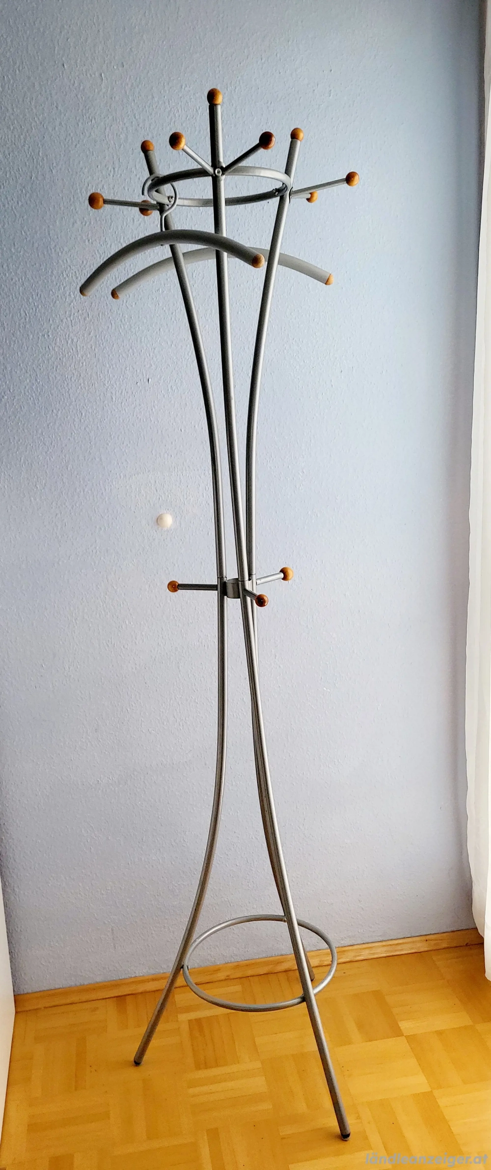 Kleiderständer mit 2 Kleiderbügel Metall 