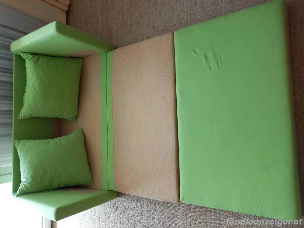 Kinderschlafsofa ausklappbar