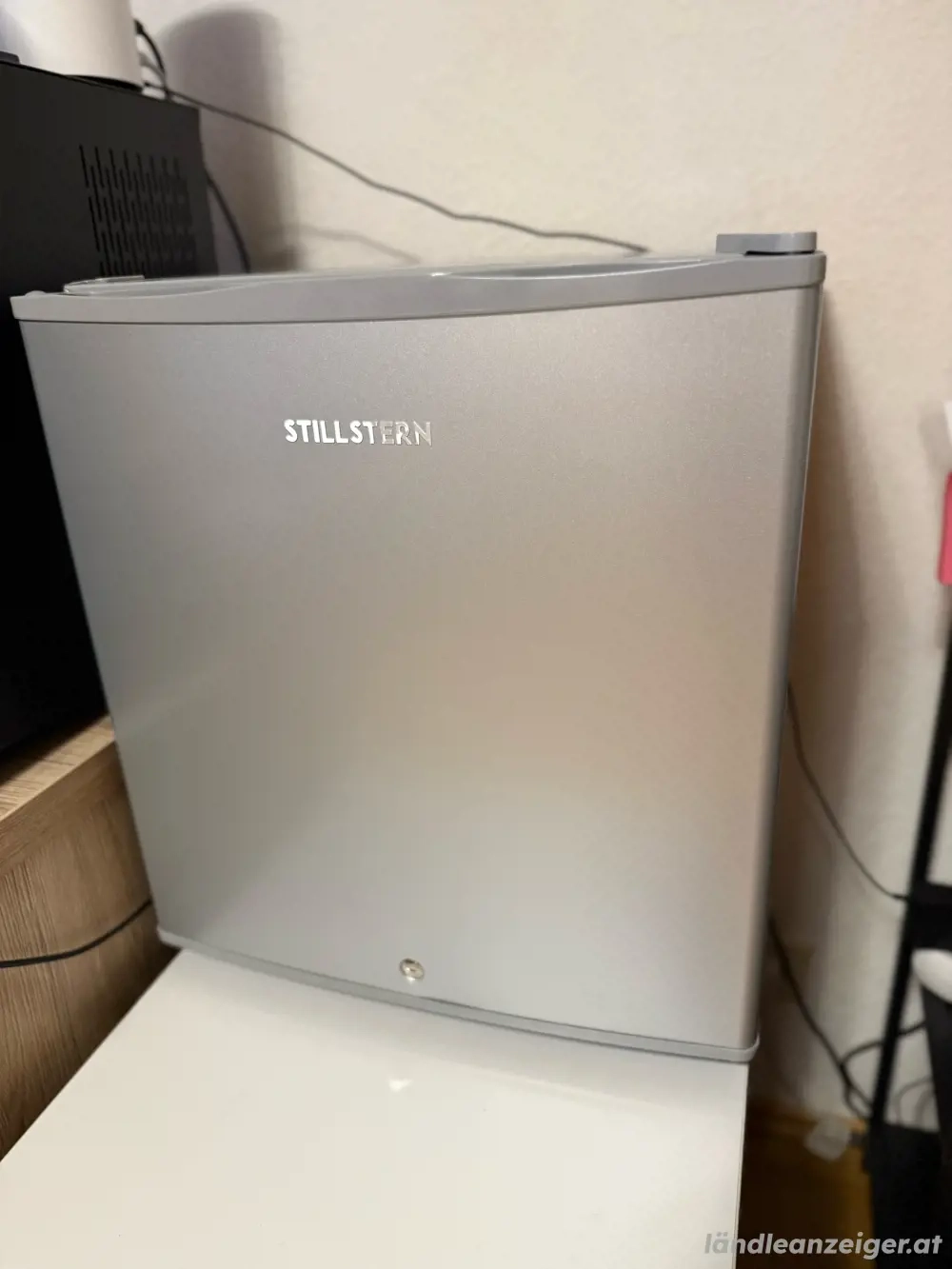 Stillstern Mini-Kühlschrank 45L mit Gefrierfach   Top Zustand!