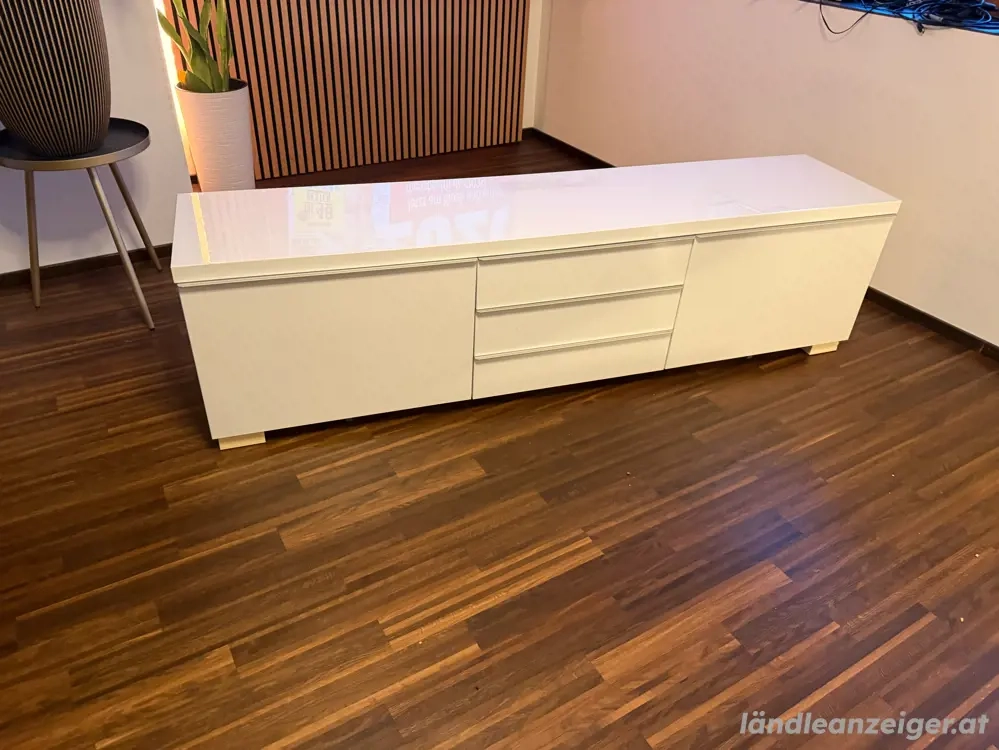 TV Sideboard weiss