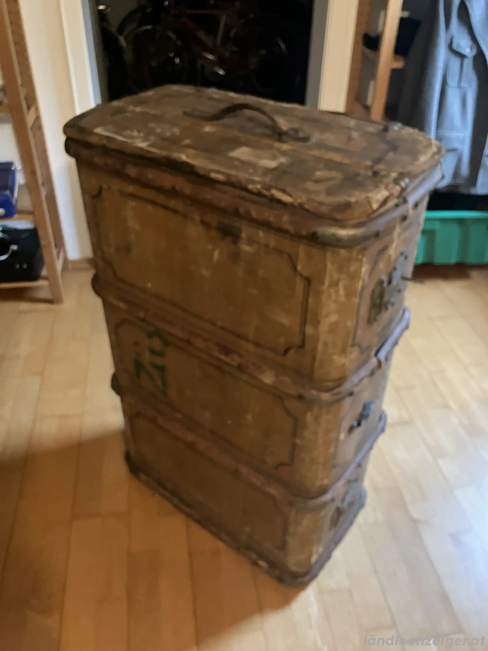 Überseekoffer   Reisekoffer Antik 