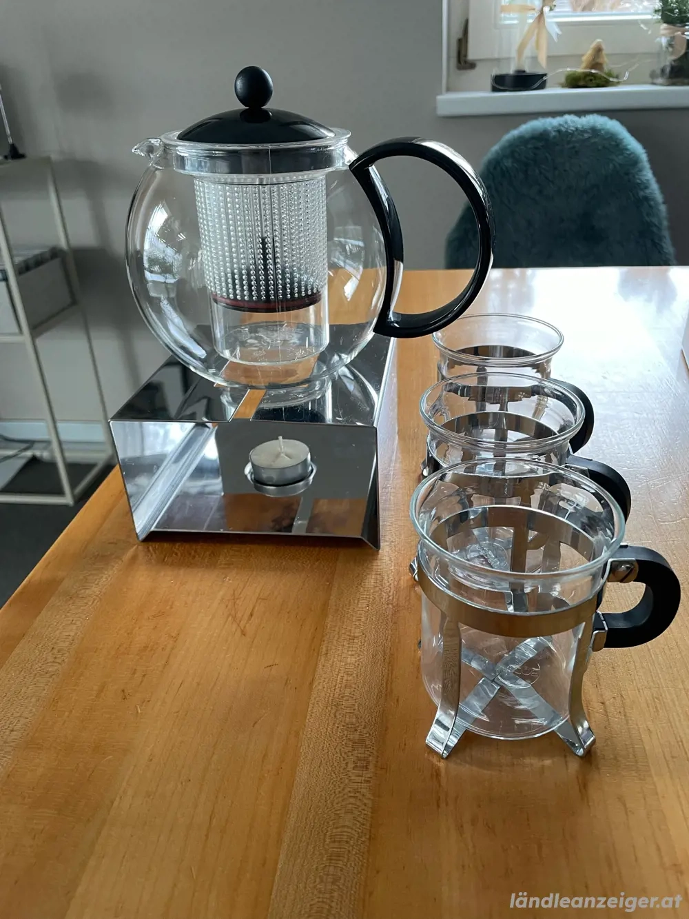 Bodum Teekanne mit Stövchen aus Edelstahl