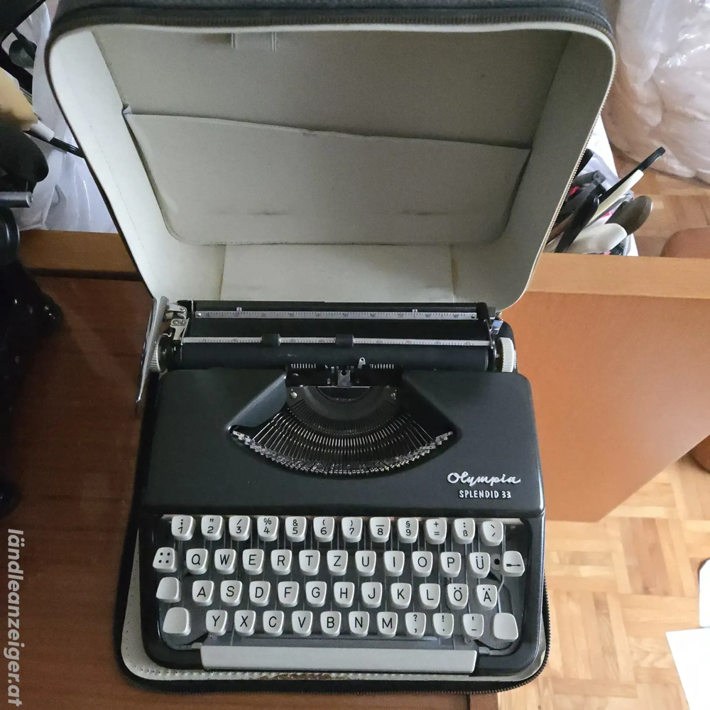 Olympia Splendid 33 Schreibmaschine