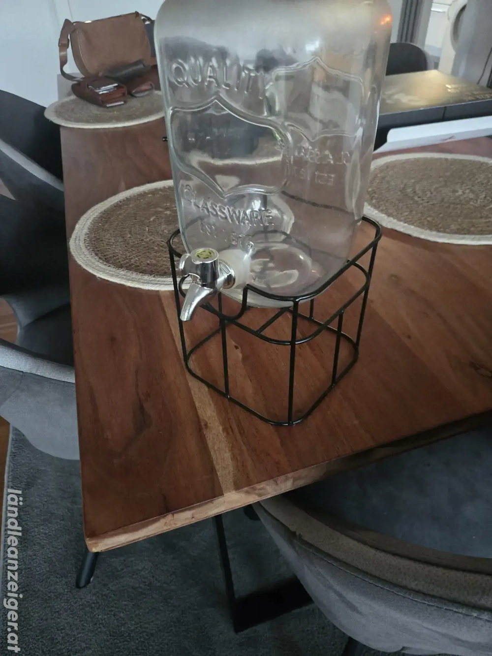 BUTLERS Getränkespender 4 lit mit Halterung