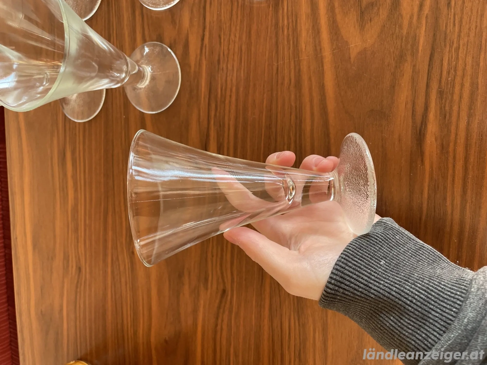 6 Stk. Dessergläser aus Glas