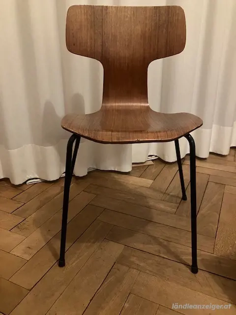 Stuhl Arne Jacobsen zu verkaufen 