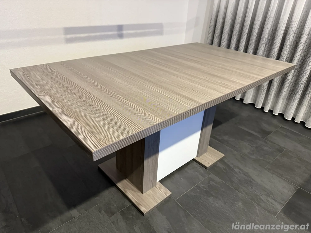 Esstisch auziehbar 
