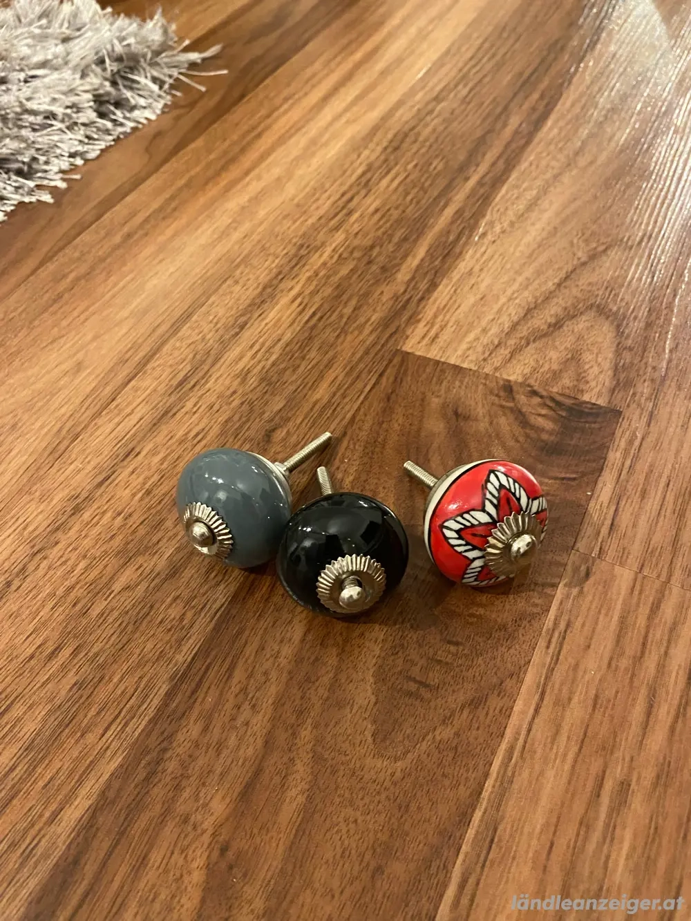 Knöpfe für Möbel