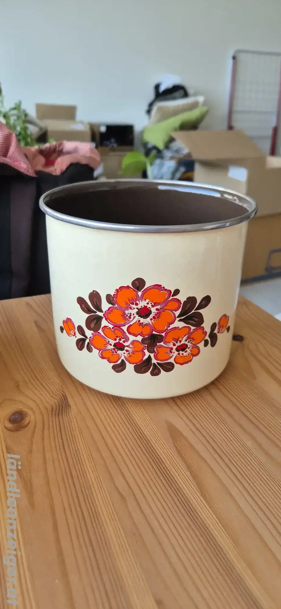 Emaille Topf mit Henkel