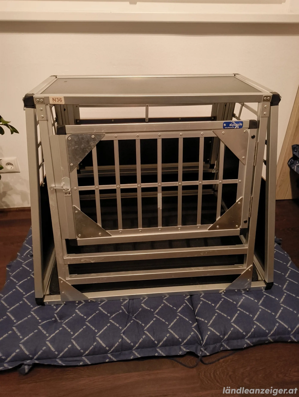 Alpuna N36 Alu-Hundetransportbox (Top Zustand)