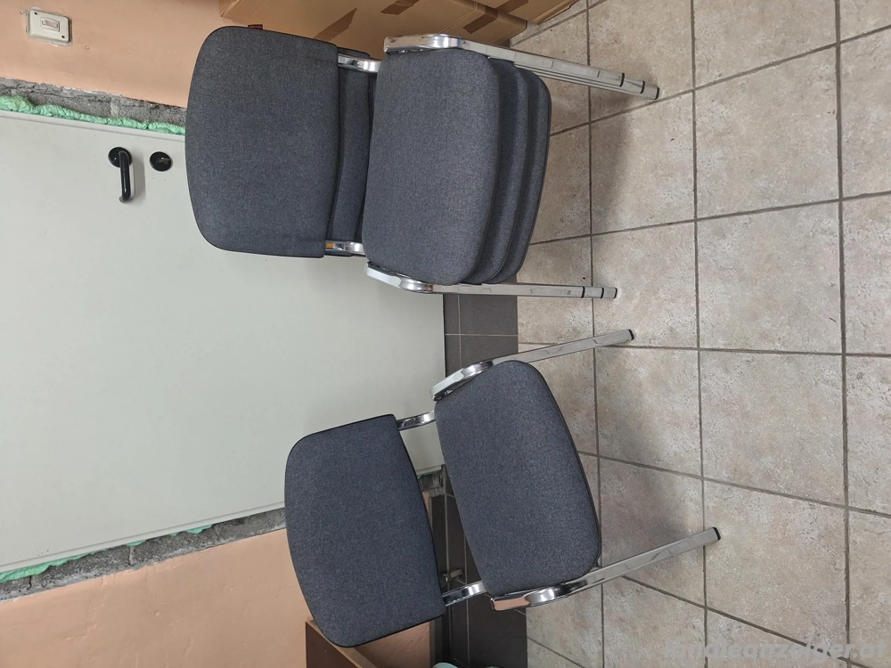 Stapelsühle 4 Stück Neu nie gebraucht