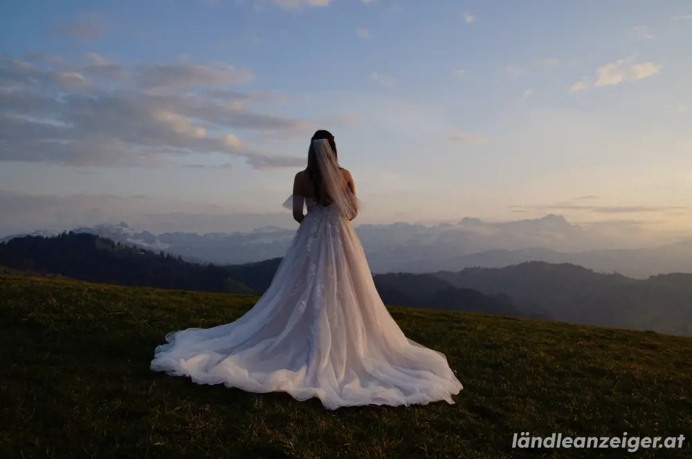 Brautkleid gr. 36 champagner