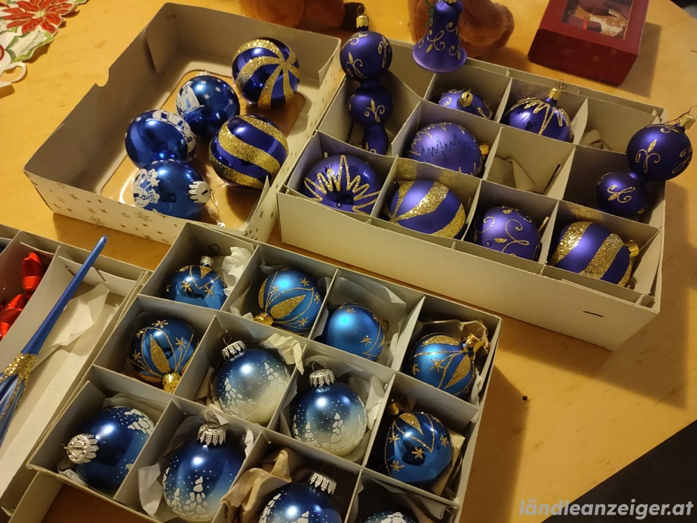 Verkaufe Baumschmuck 