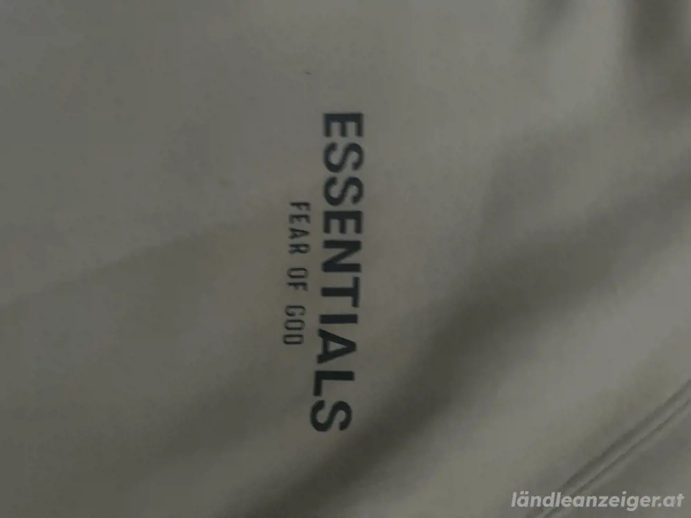 Essentiels Pullover M
