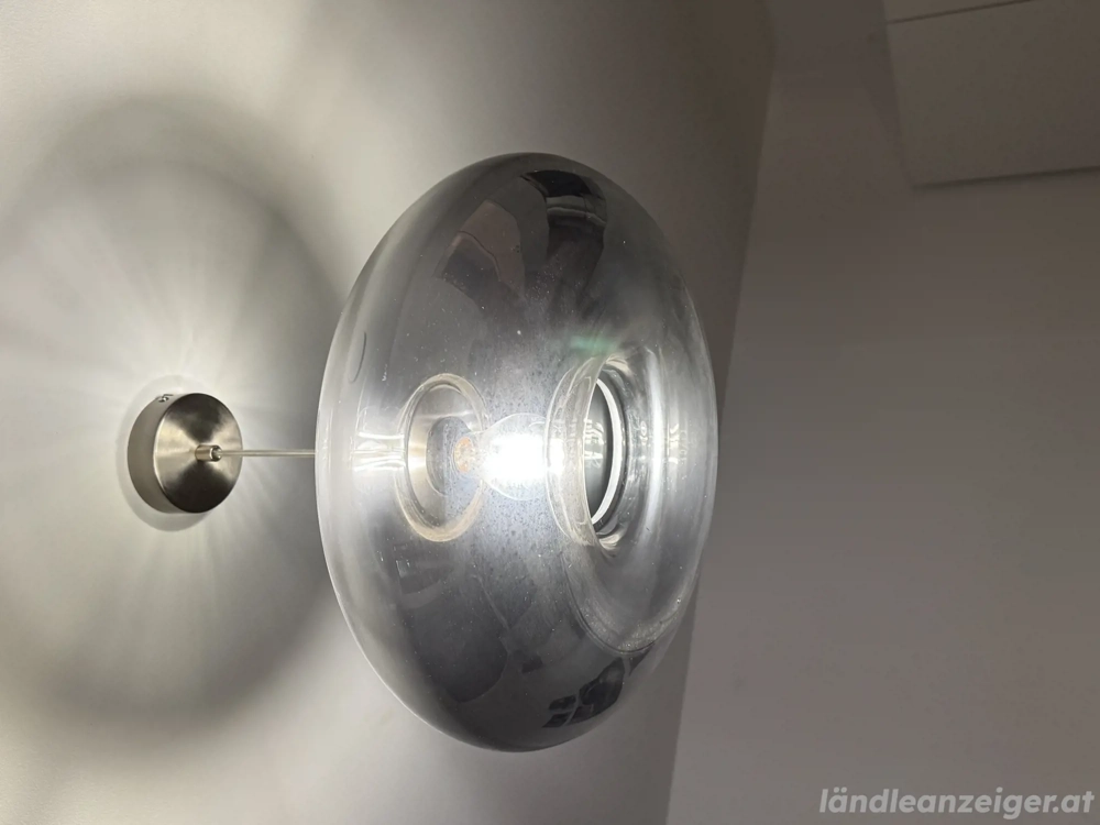 Hängelampe aus grauem Glas