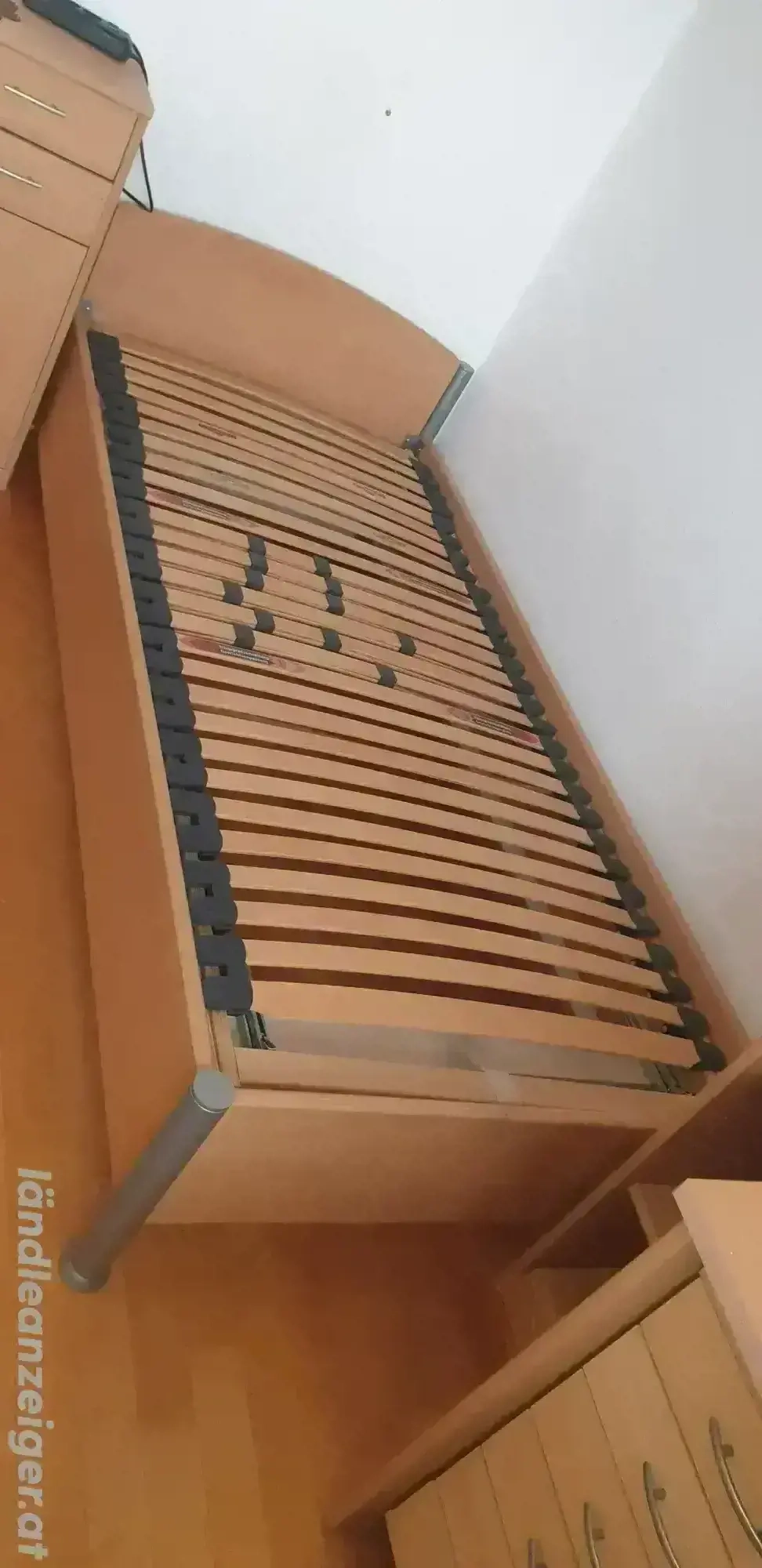 Einzelbett