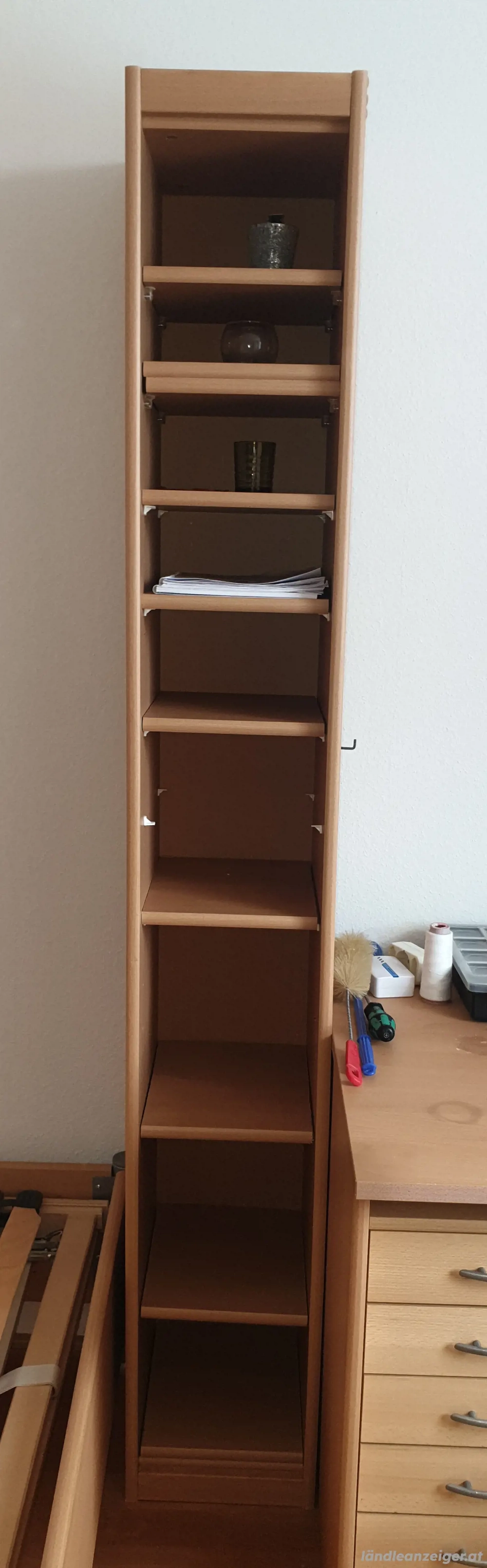 Holzregal 