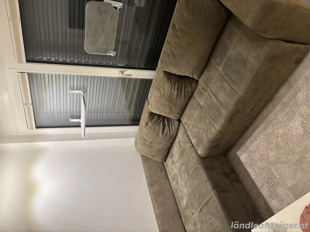 verkaufe Ecksofa mit Bettfunktion