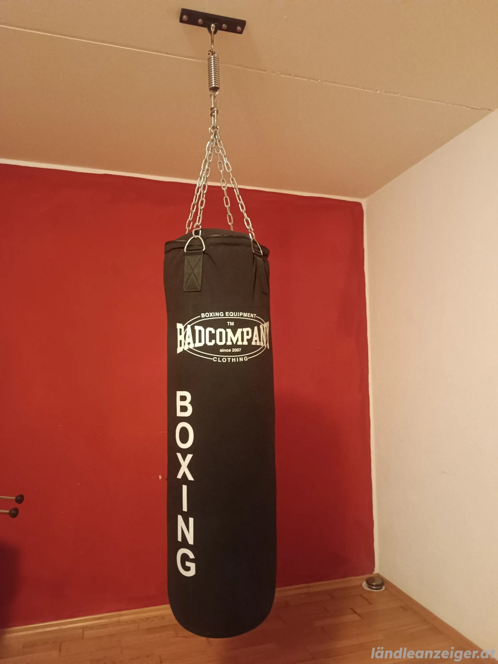 Boxsack mit Handschuhen