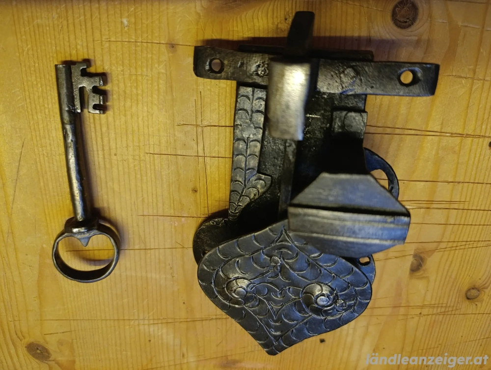 Antikes Türschloss - überholt und voll funktionstüchtig