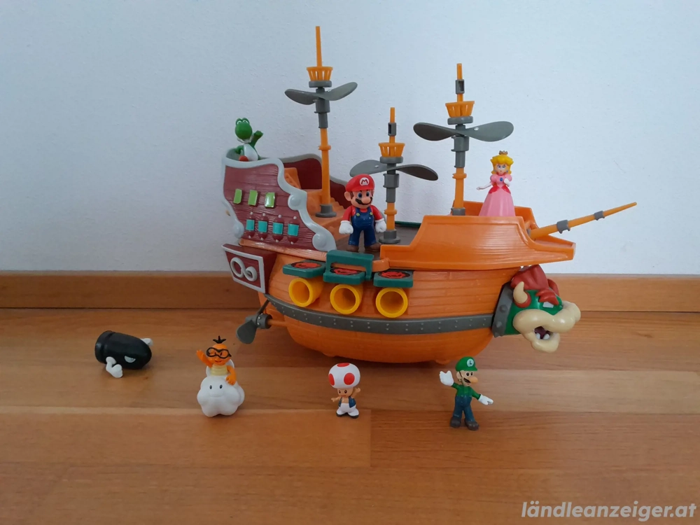 Bowsers Luftschiff Deluxe inkl vieler Figuren