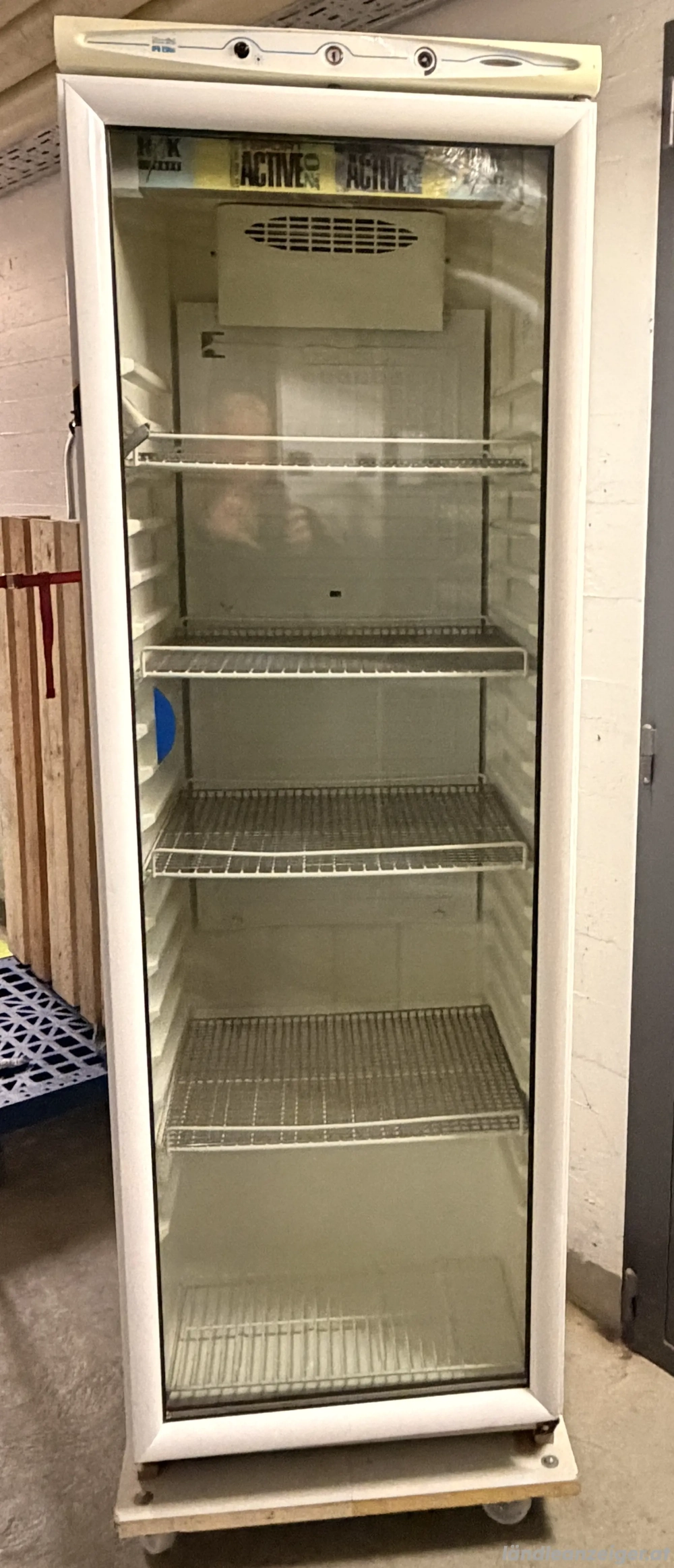 Kühlschrank groß mit Glastür