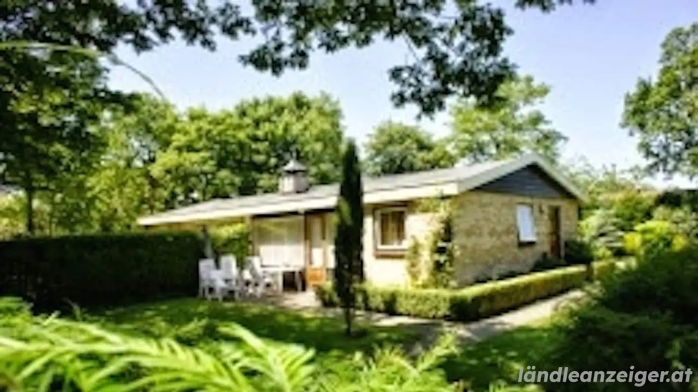 Zeeland, sehr strandnah, nahe Domburg in Oostkapelle: 4P. Feha Bungalow