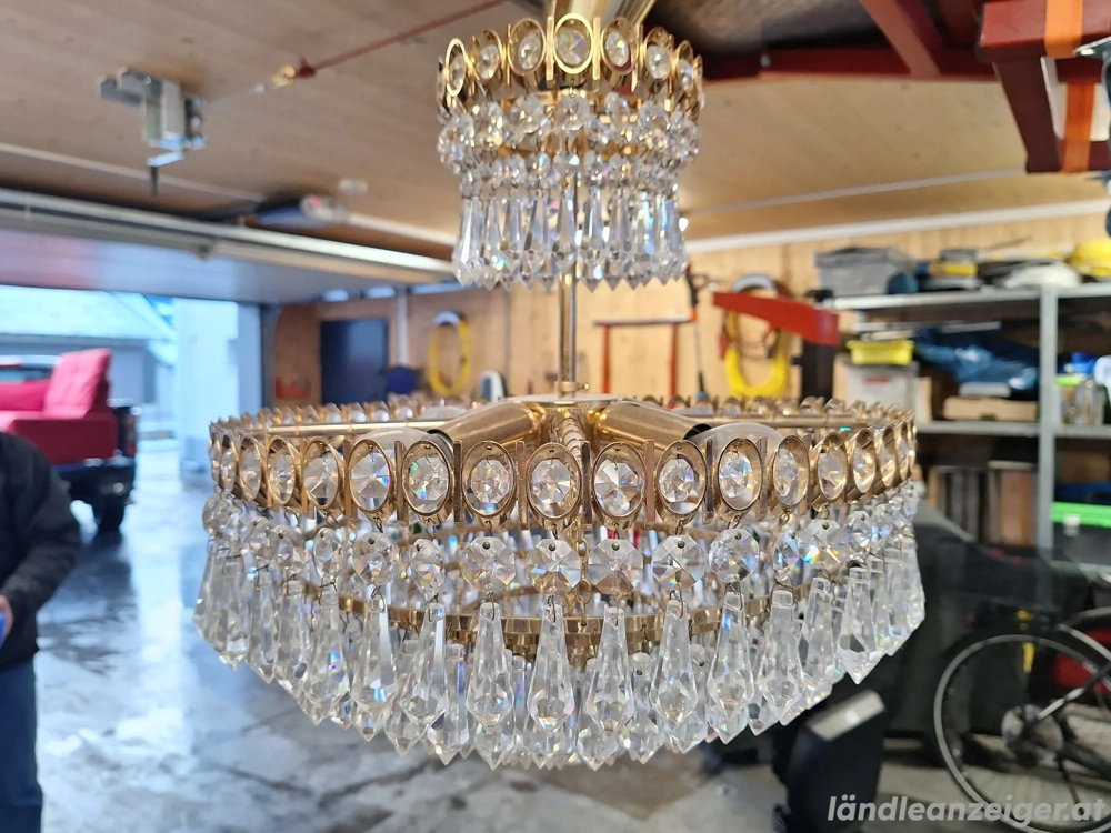 Kronleuchter grschlieffenes Glas