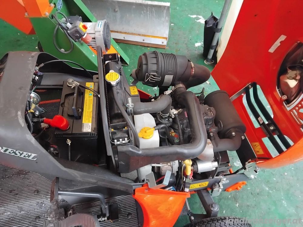 Neuwertigen Kubota Rasentrac