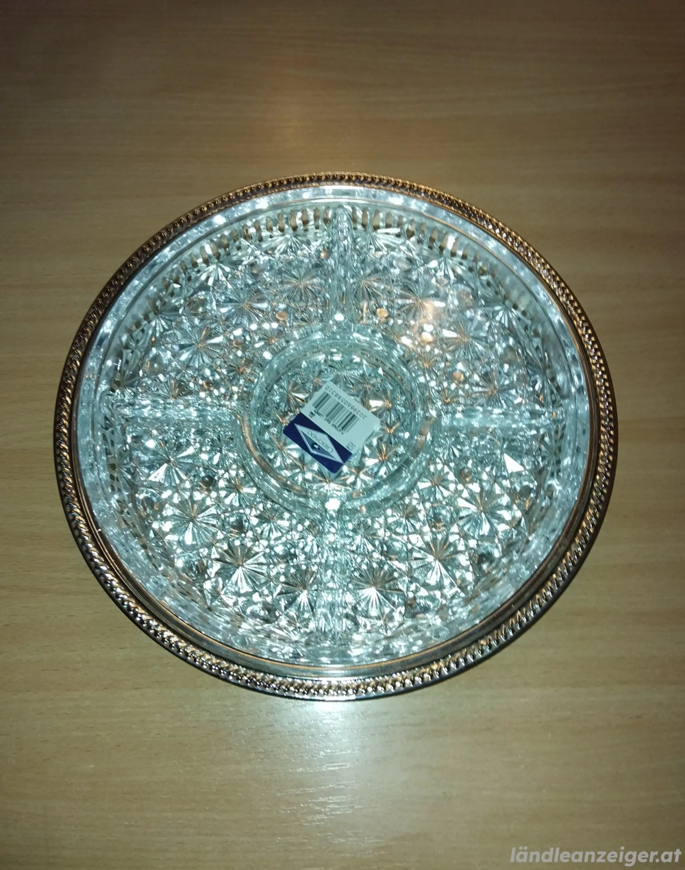 Glasschale mit Tablett