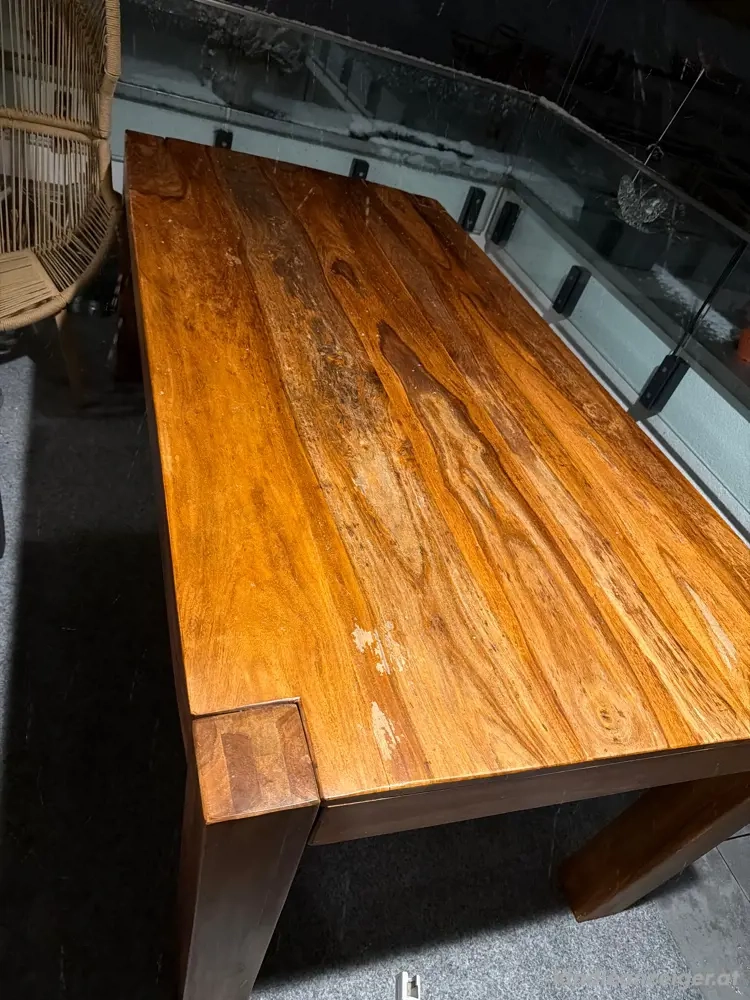 Massiv Holztisch