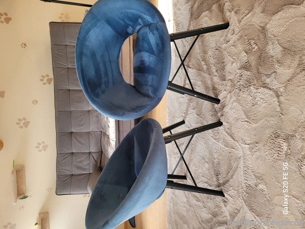 2 Sessel zu verkaufen (50  pro Stücke)Vhb