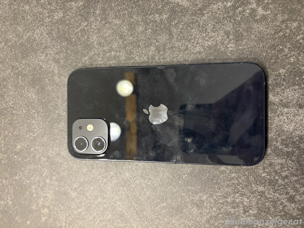I Phone 12 schwarz 126GB