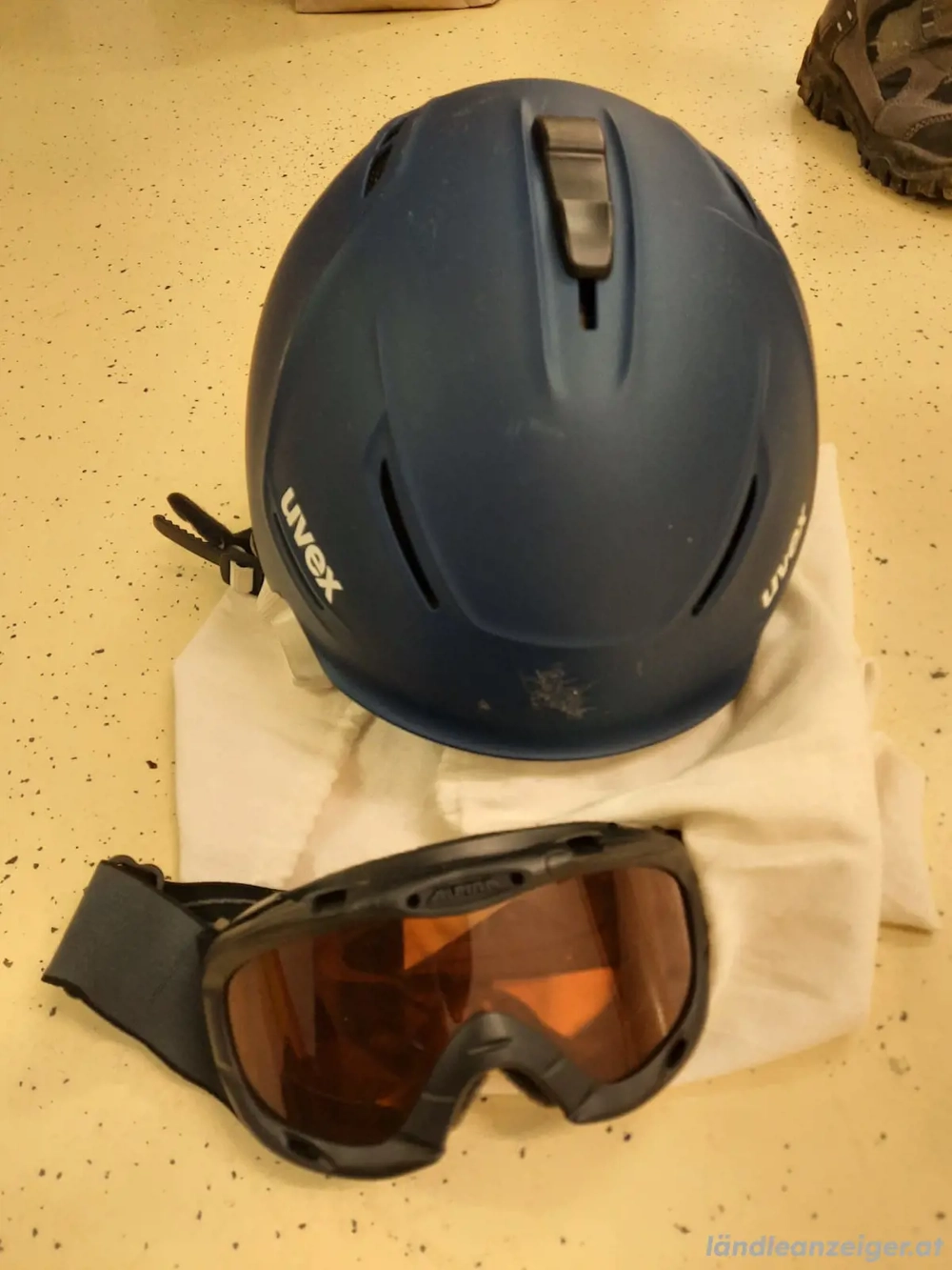 Schihelm Kinder inkl. Schibrille