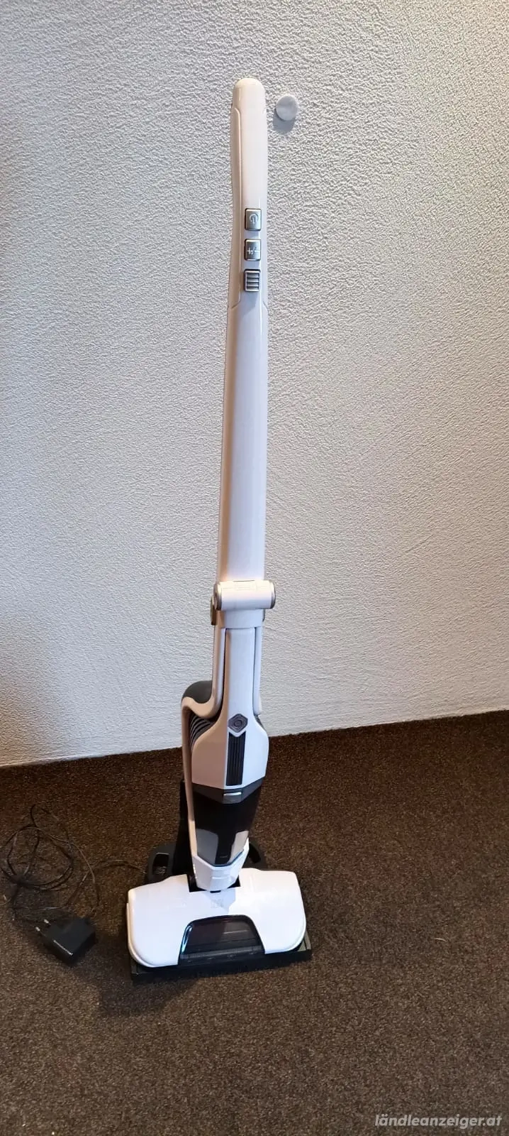 Akkuhandstaubsauger zu verkaufen