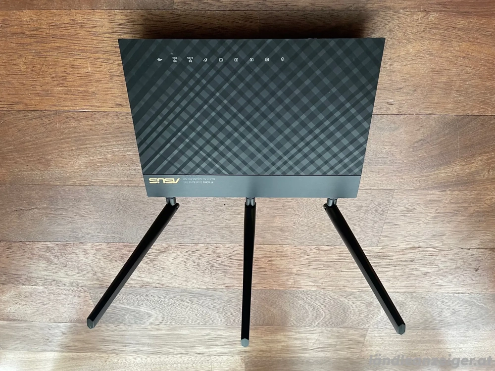 Router Asus RT-AC66U 