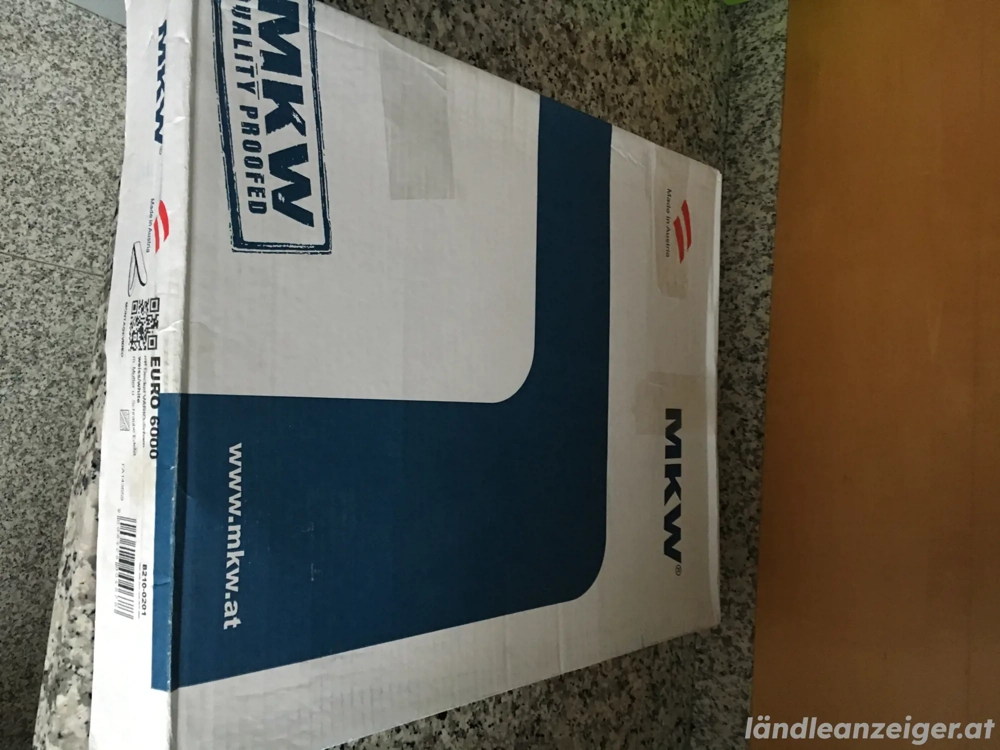 MKW-WC-Sitz Euro 6000 mit Deckel weiss antibakteriell