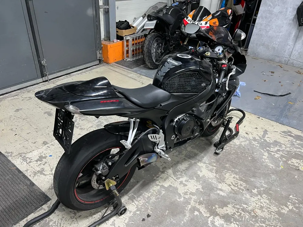 Suzuki GSXR 600 Unfallmotorad
