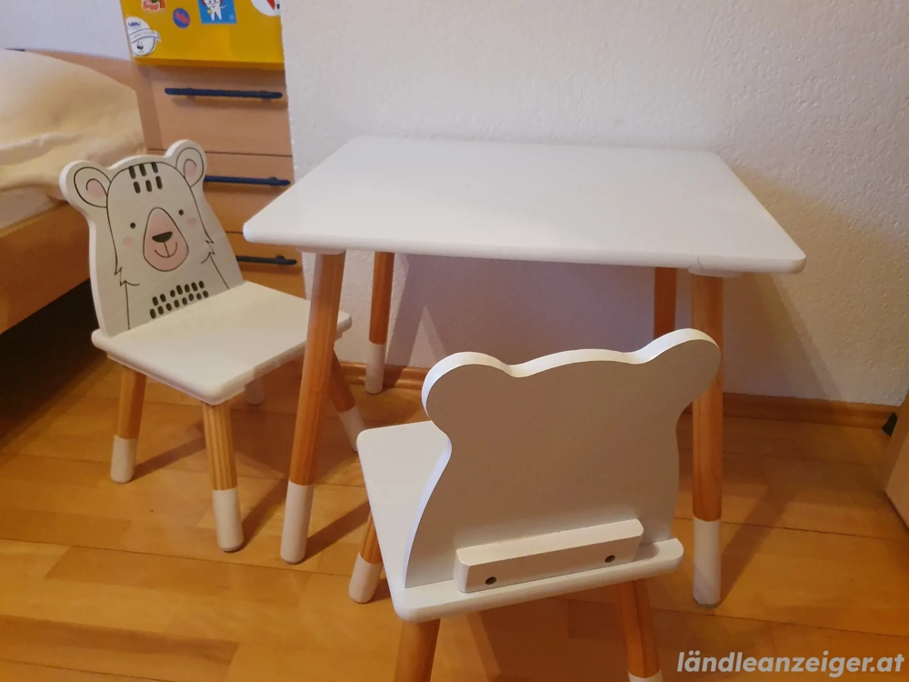 Kinder Tisch und 2 Stühle