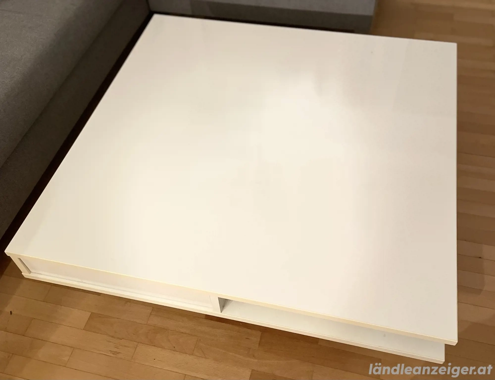 Zu verschenken - Wohnzimmertisch weiß 