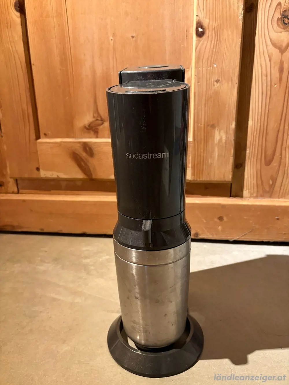 Sodastream mit 2 Glasflaschen