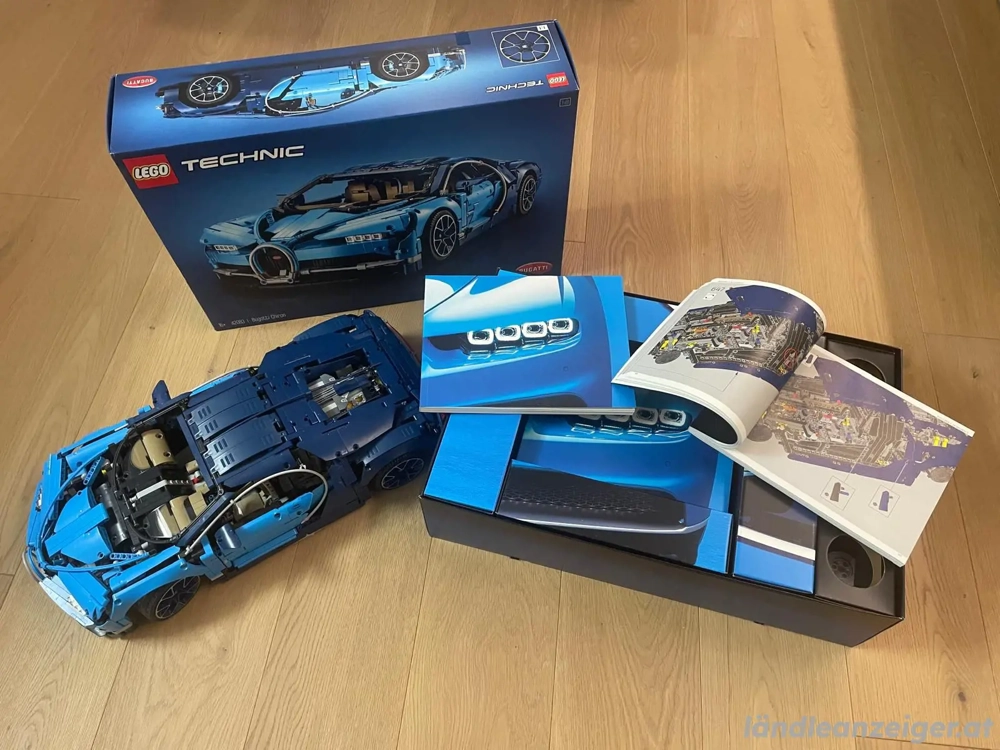 LEGO Technic Bugatti Chiron 42083