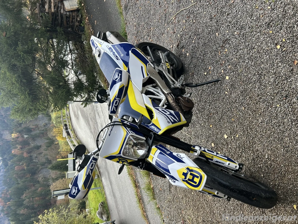 Husqvarna 701 Supermoto