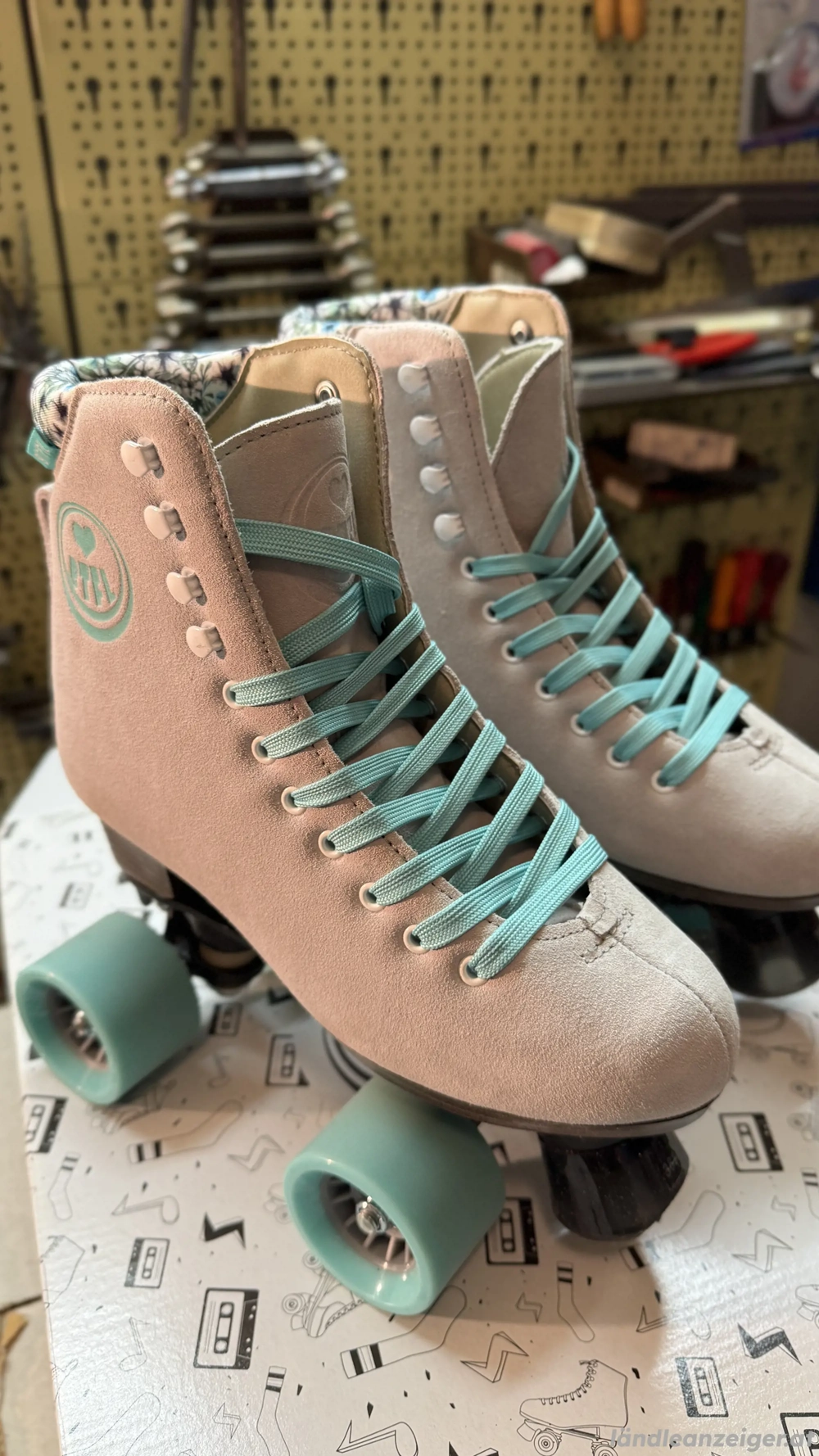 BTFL Classic Rollschuhe im Retro-Design