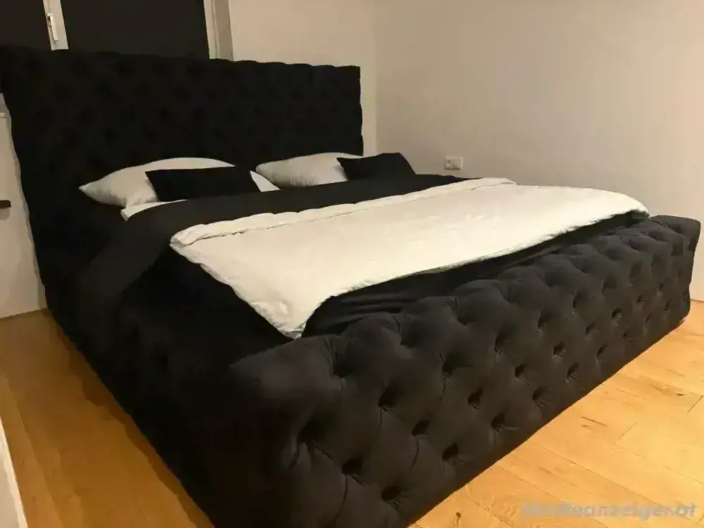 Samt Bett schwarz + 2 Nachtkästchen