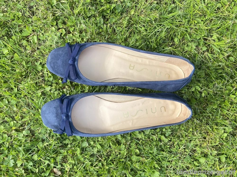 Ballerina marine Velourleder Gr. 40