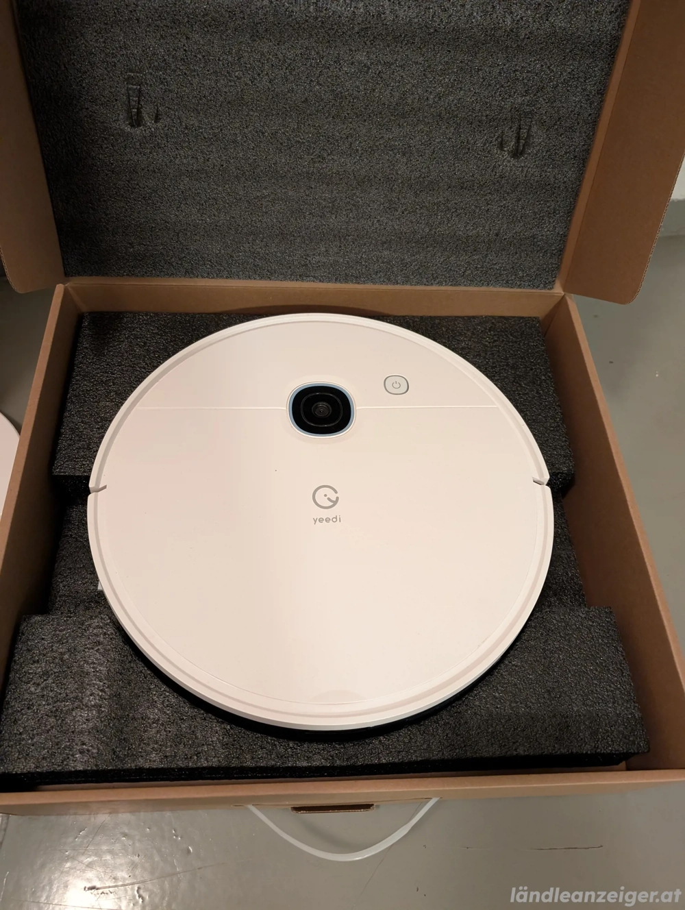 Staubsaugerroboter Yedi Vac Inkl. Zubehör 