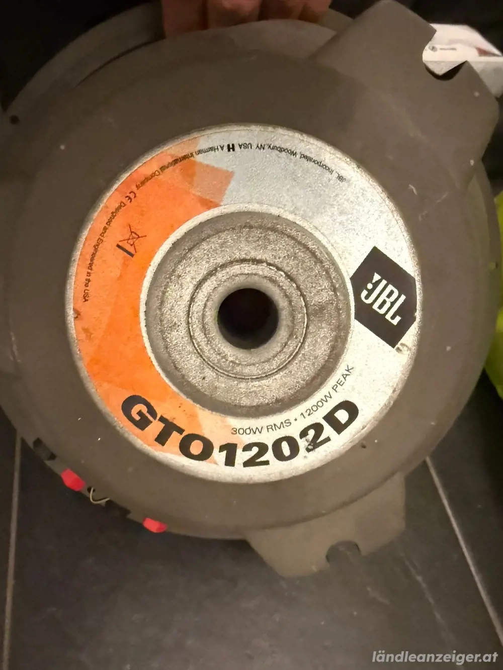 Subwoofer JBL GTO1202D