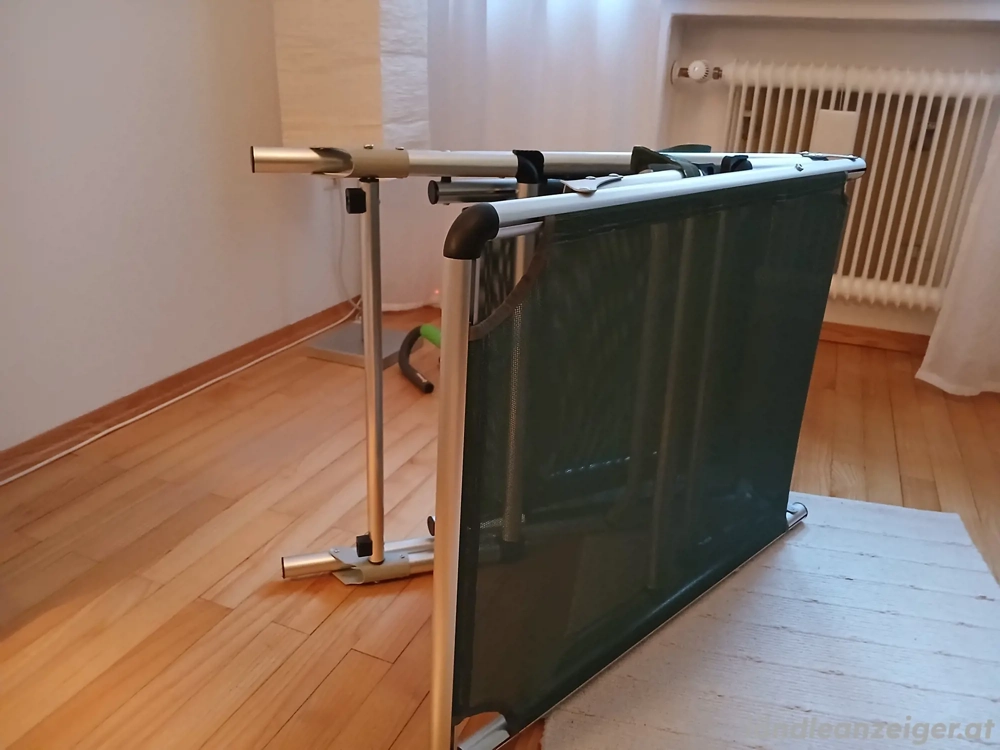 Nagelneue Sonnenliege